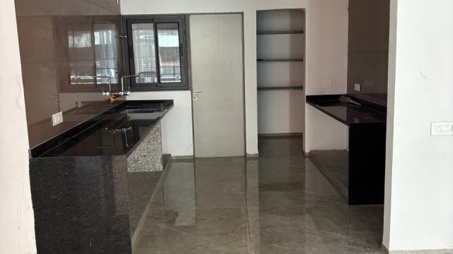WhatsApp Image 2026-04-21 at 13.42.28