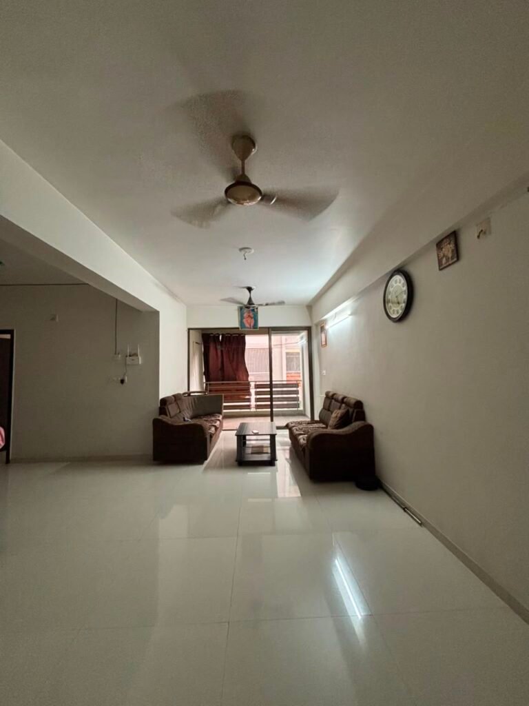 WhatsApp Image 2026-08-17 at 11.00.27 (1)