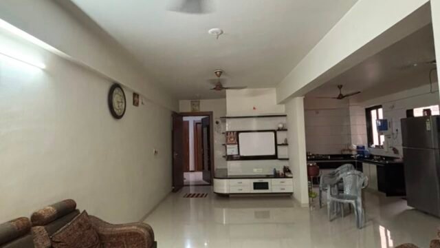 WhatsApp Image 2026-08-17 at 11.00.28