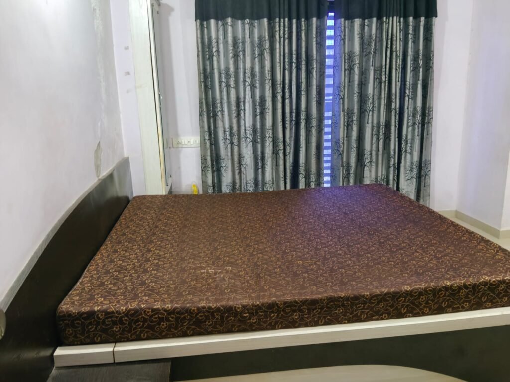 WhatsApp Image 2026-08-17 at 18.49.32 (2)