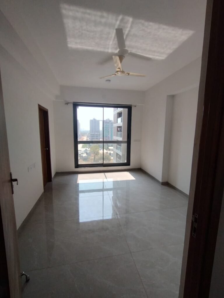 WhatsApp Image 2026-08-18 at 13.21.03 (2)