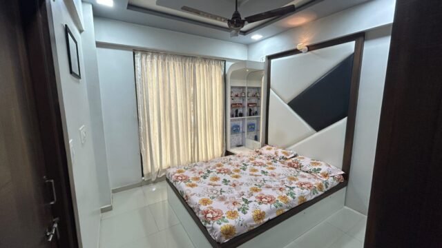 WhatsApp Image 2026-08-18 at 16.30.51 (1)