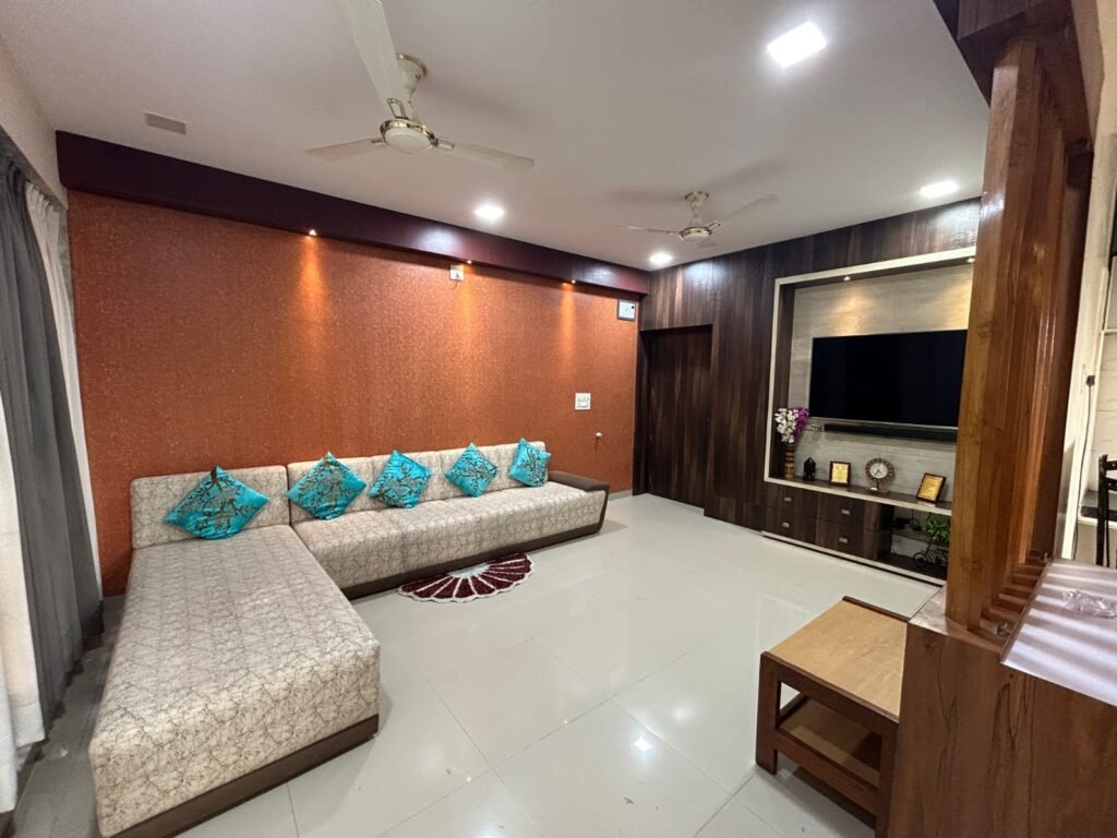 WhatsApp Image 2026-08-18 at 16.30.52 (2)
