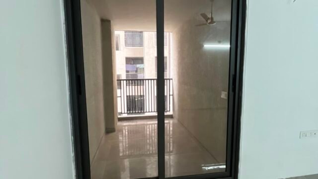 WhatsApp Image 2026-08-23 at 18.04.08 (1)