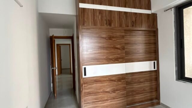 WhatsApp Image 2026-08-23 at 18.04.11 (1)