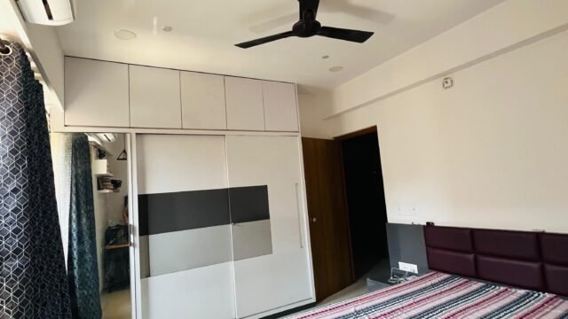WhatsApp Image 2026-08-25 at 19.33.08