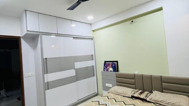 WhatsApp Image 2026-08-25 at 19.33.11 (1)