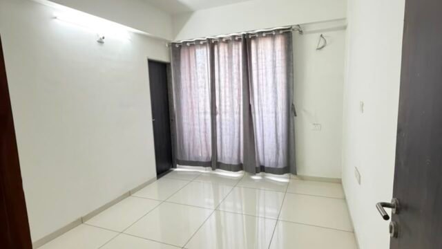 WhatsApp Image 2026-08-26 at 18.43.21 (1)